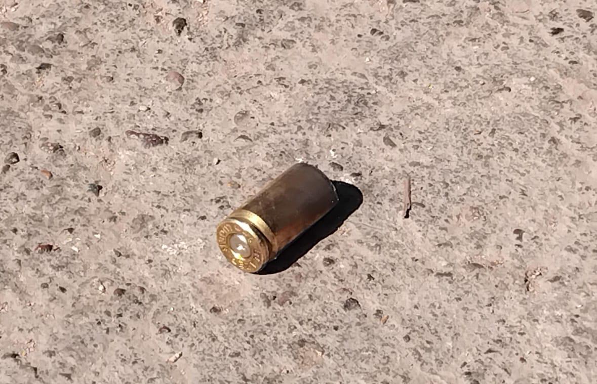 $!Tras persecución y disparos, dos jóvenes son privados de su libertad en Mazatlán