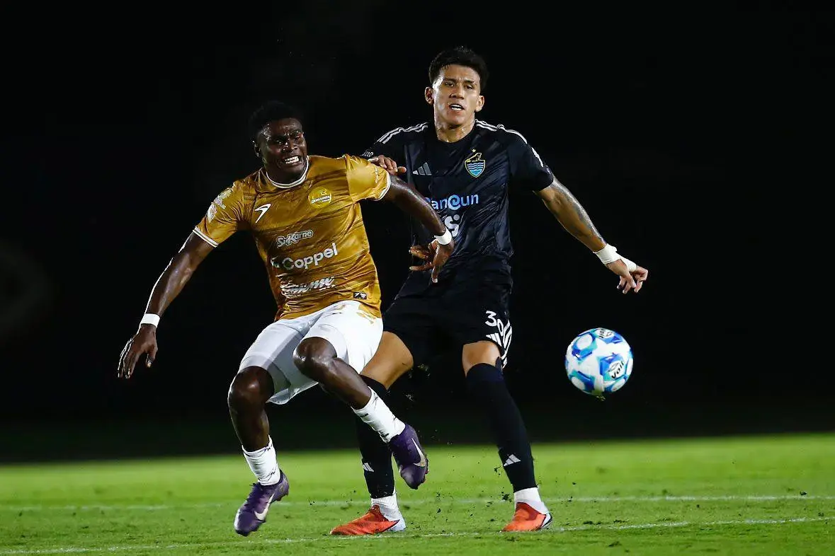 $!Francisco Ramírez admite fallas a balón parado tras derrota de Dorados