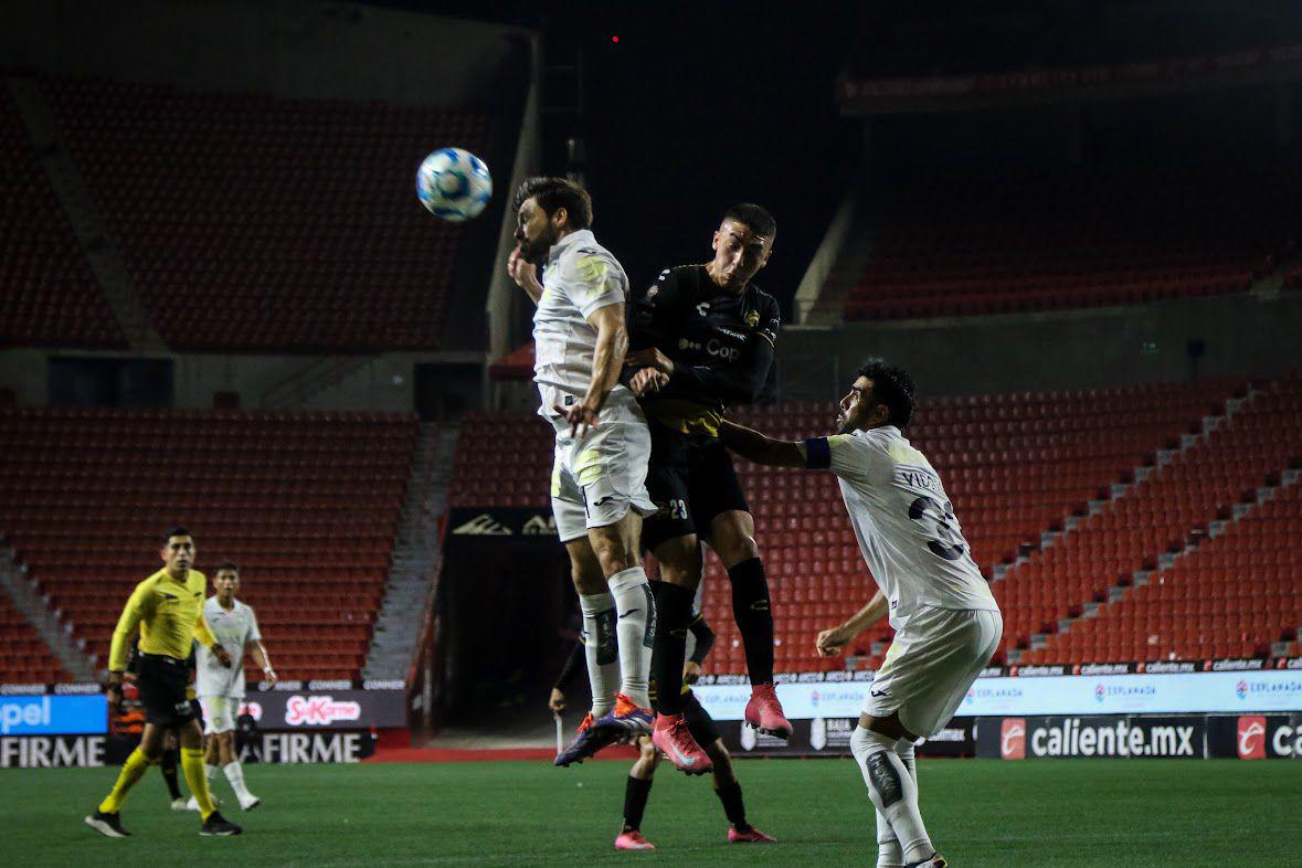 $!Dorados de Sinaloa logra su primer triunfo en el Apertura 2025