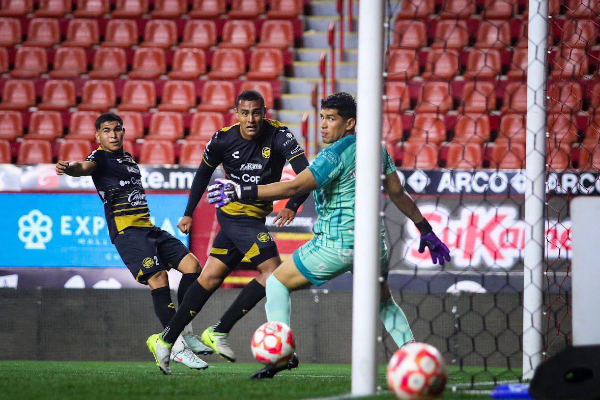 $!Alebrijes de Oaxaca sorprende y vence a Dorados de Sinaloa en Tijuana