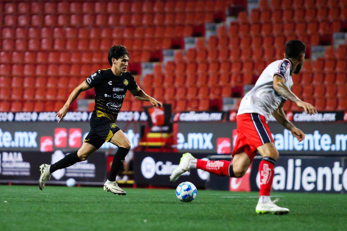 $!Dorados cae ante Irapuato en Tijuana y sigue sin levantar en el Apertura 2025