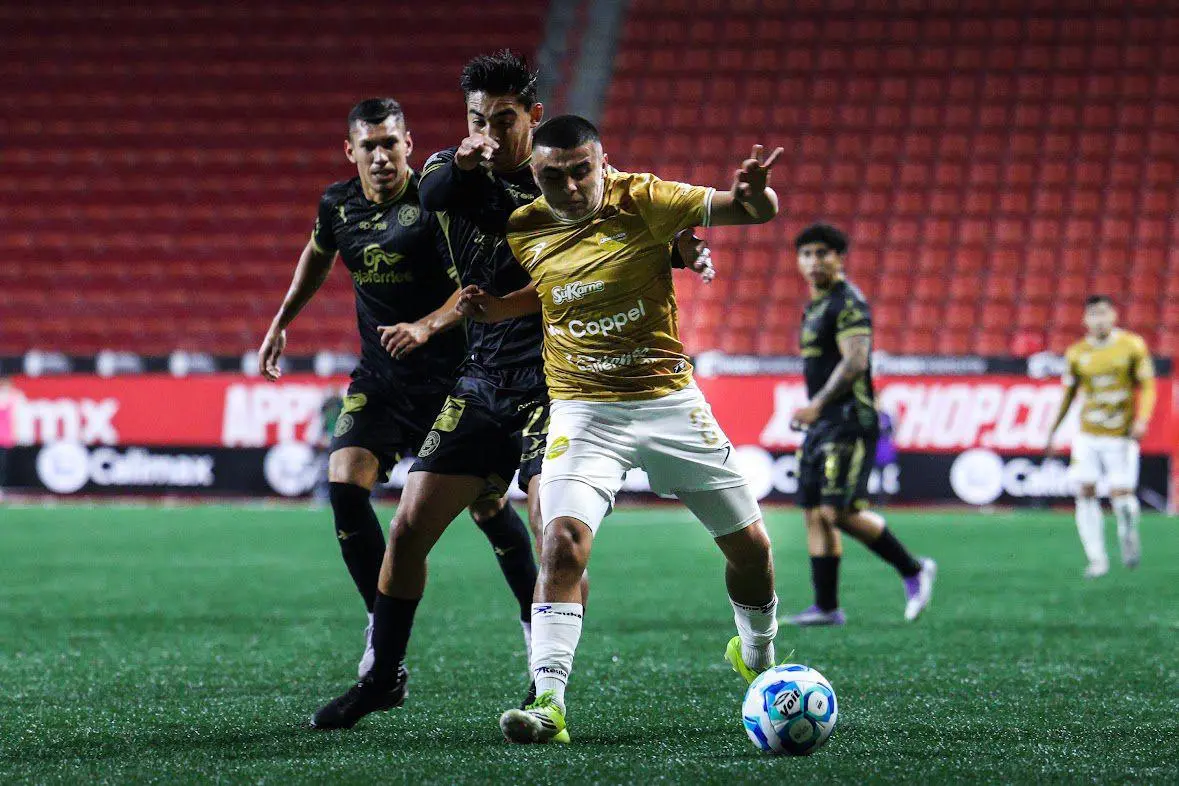 $!Dramático empate entre Dorados y La Paz