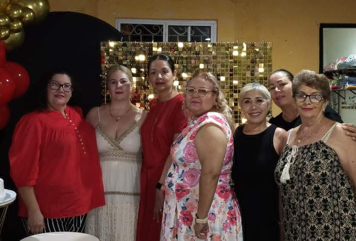 $!Lilián Pardo, Dulce Valdez, Graciela Ávila, María Chiquete, María de la Luz Barrera, Jenny Cabanillas y Vicky Almanza.