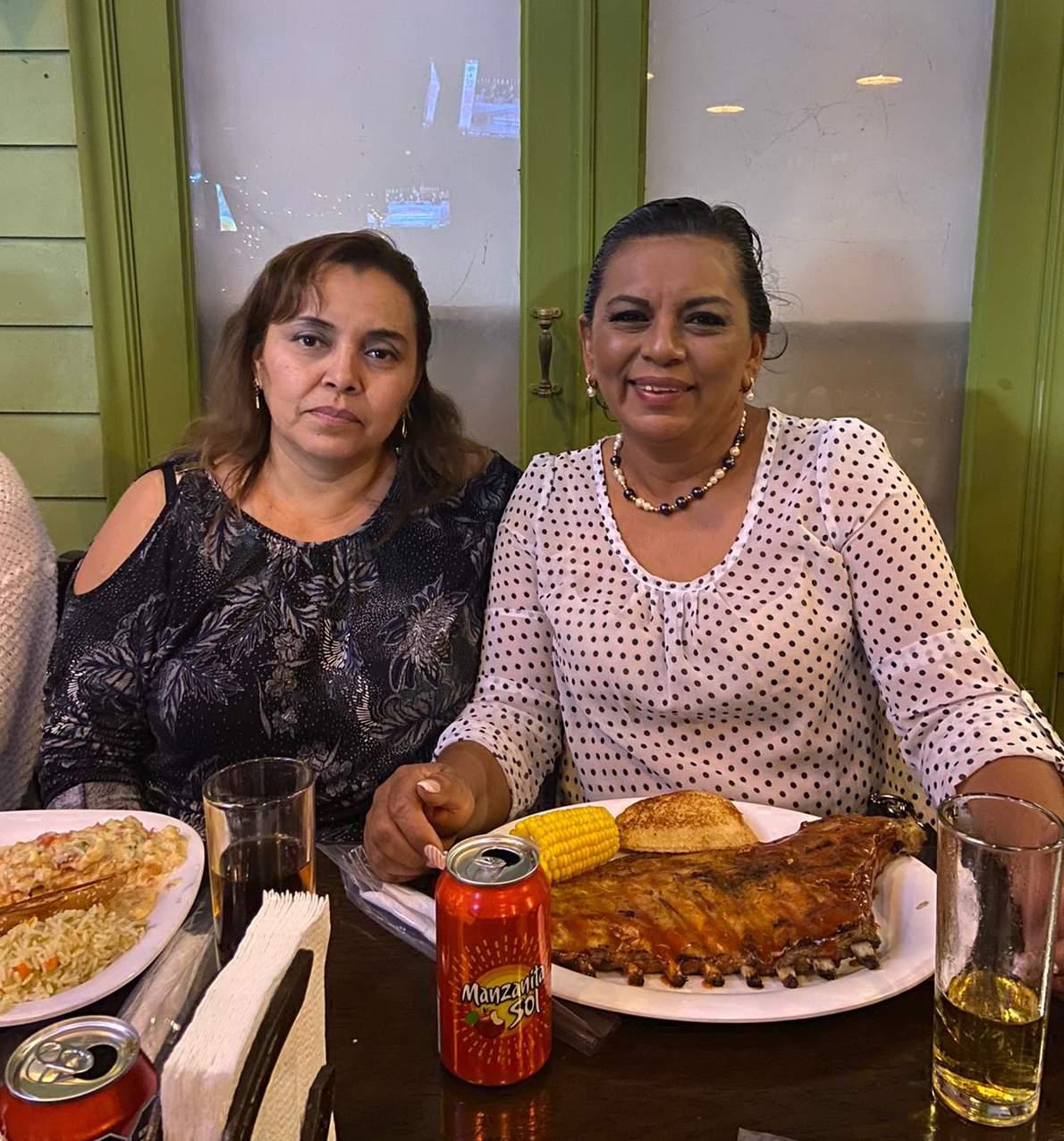 $!Francisca Ponce y Katalina Santoyo.