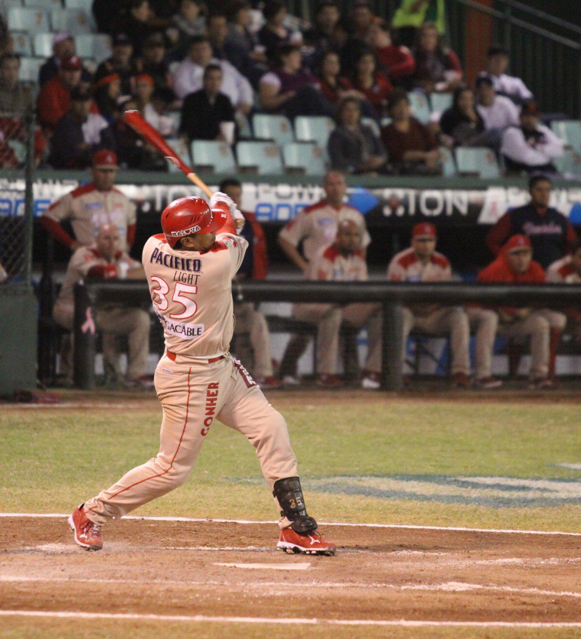 $!Me emocioné mucho, soy muy emocional: Miguel Ojeda tras convertirse en nuevo inmortal del beisbol mexicano