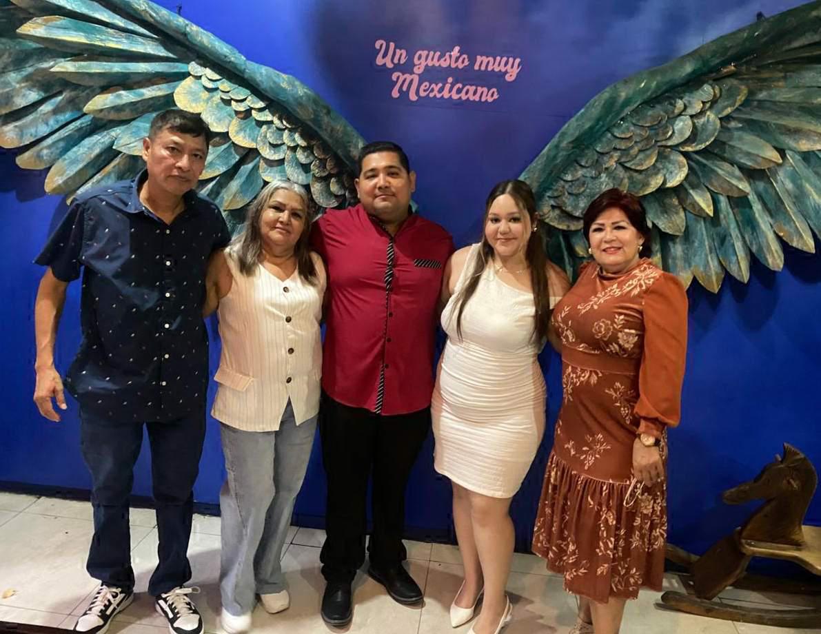$!Miguel Luis García, Martina Lizárraga, Alexis García, Amayrani Nevarez y Claudia Arellano.
