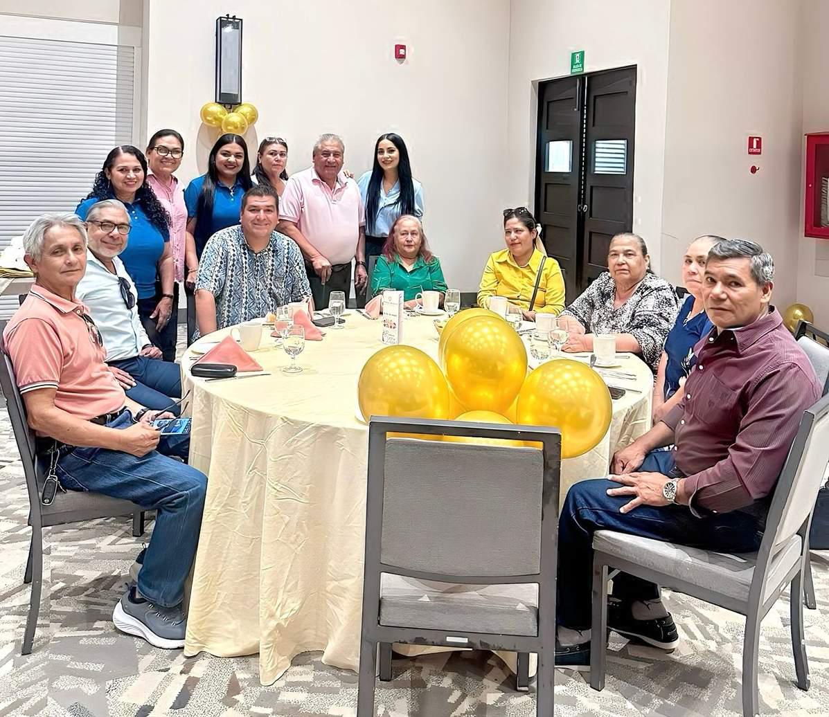 $!Los asistentes tuvieron la oportunidad de degustar un platillo elaborado especialmente para la ocasión.