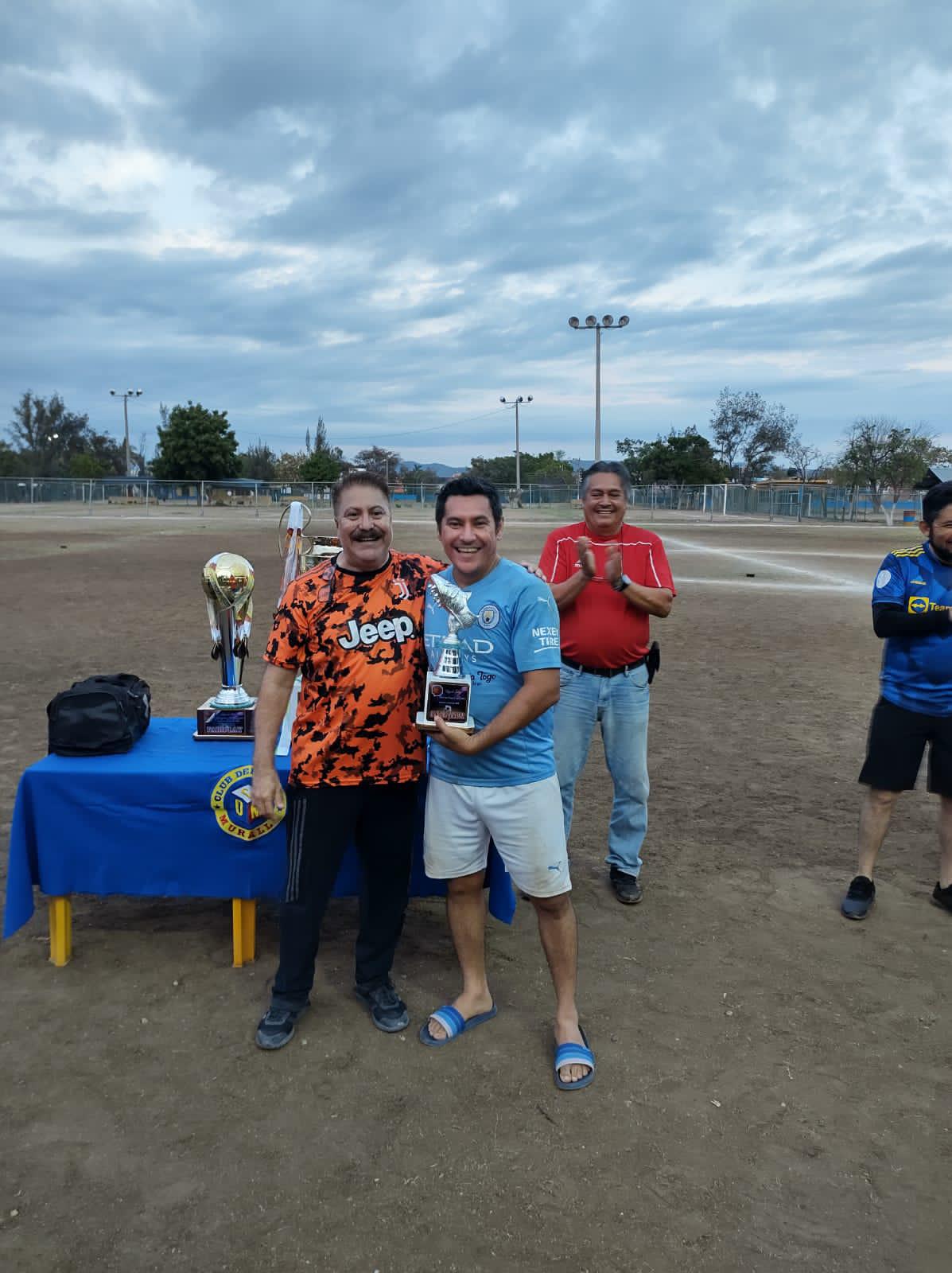 $!Visane-Ramada se convierte en tricampeón en Futbol Intermédicos