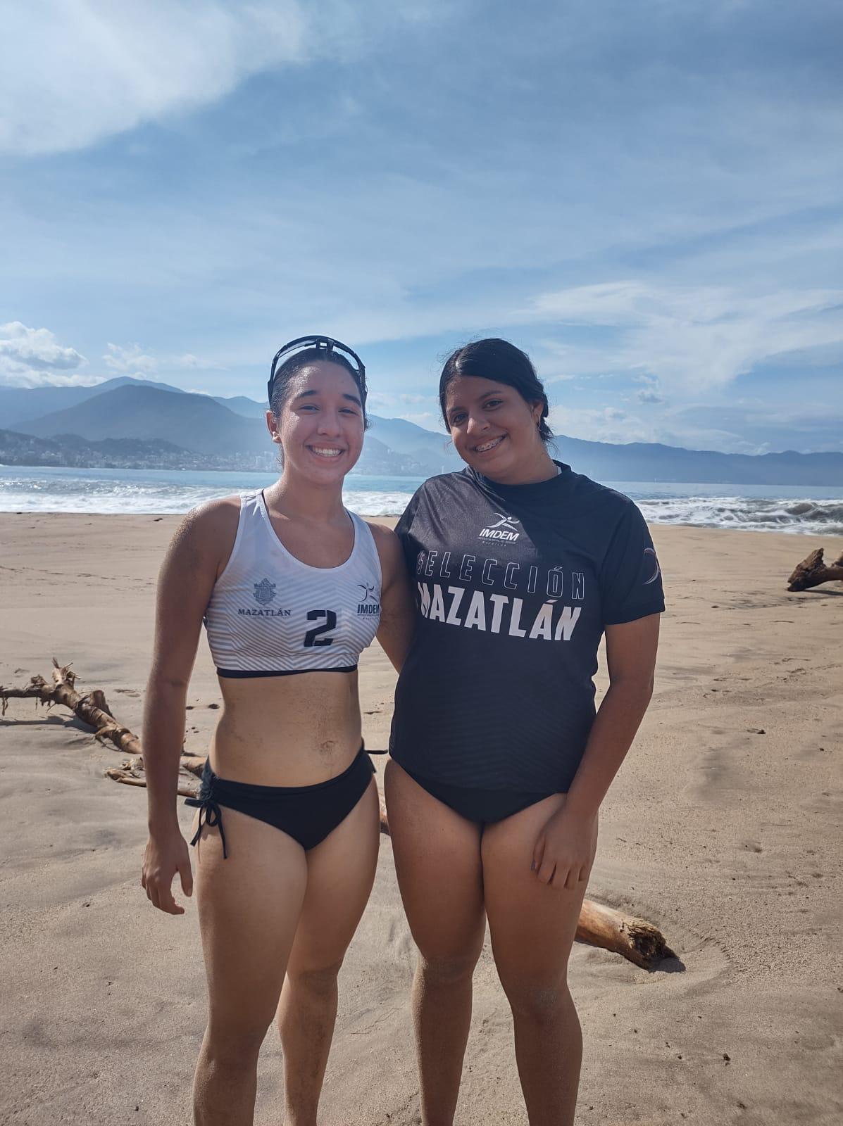 $!Avanzan equipos de Salvador González en Nacional de Voleibol de Playa