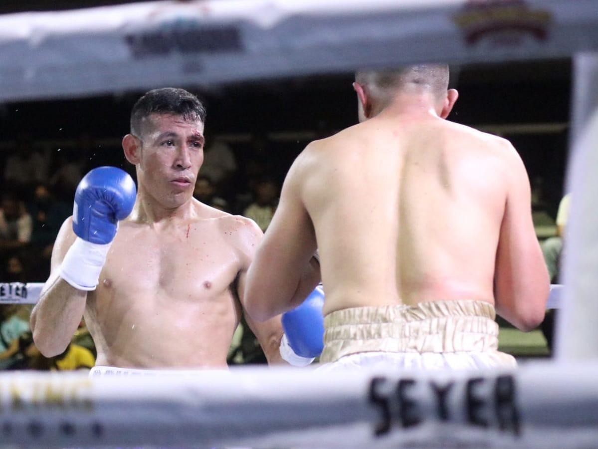 $!‘Veneno’ Aréchiga y ‘Bebé’ Vega tienen triunfal regreso a la Germán Evers