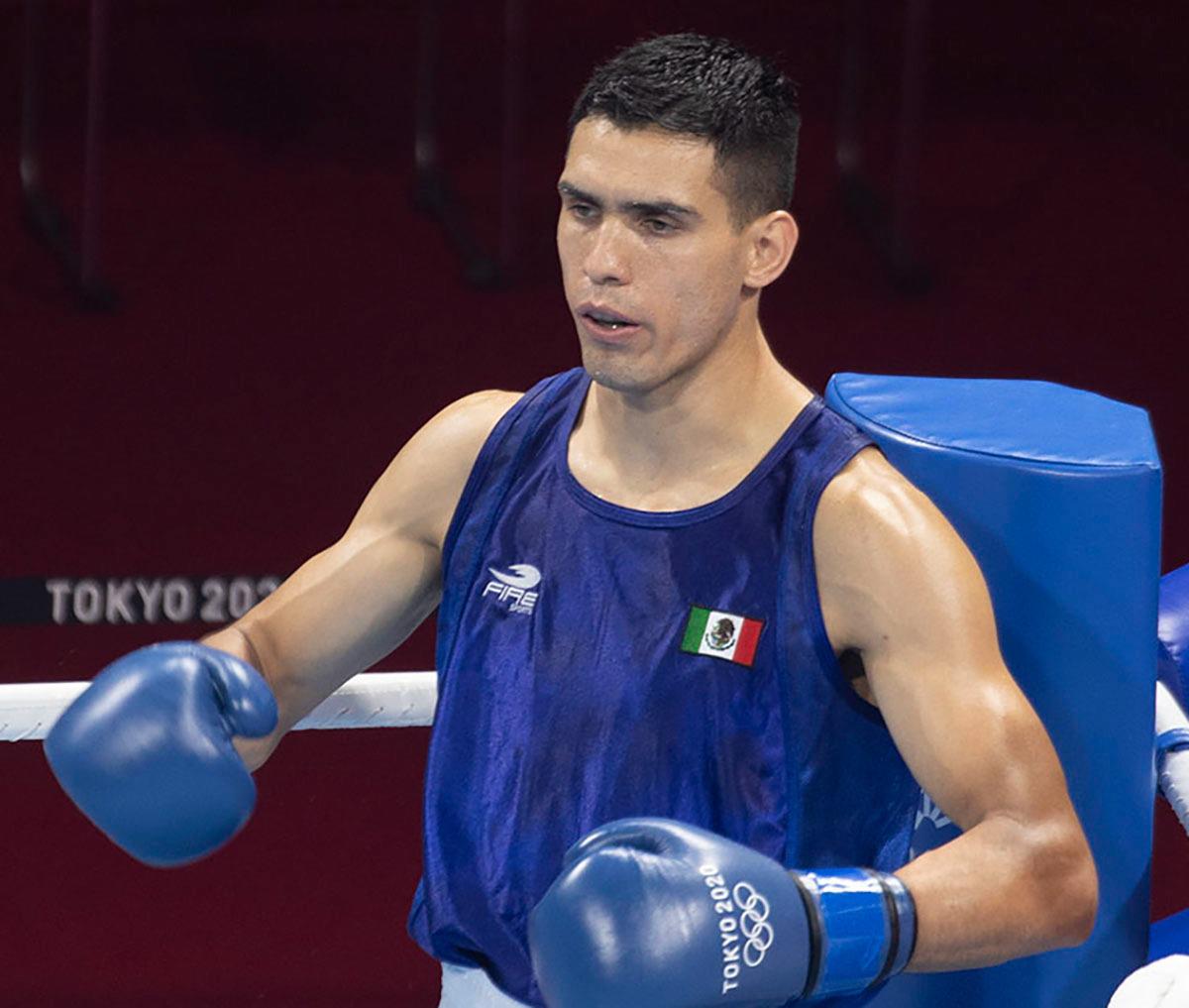 $!Rogelio Romero no puede ante la experiencia de Arlen López y es eliminado del boxeo en Tokio 2020