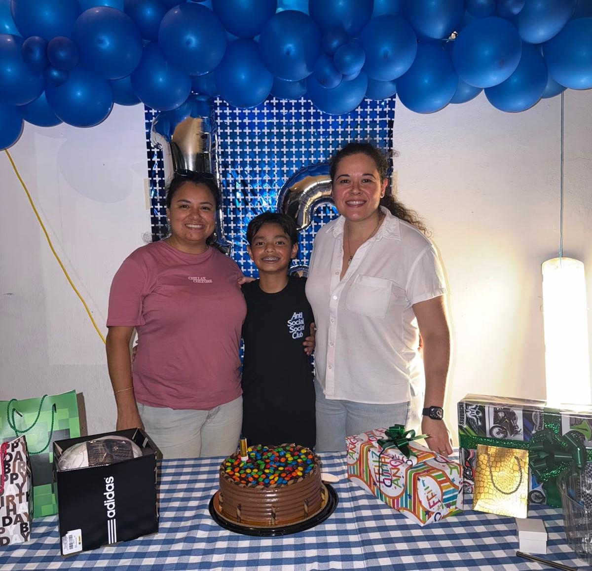 $!Joseline Mora, José Luis y Fary González.
