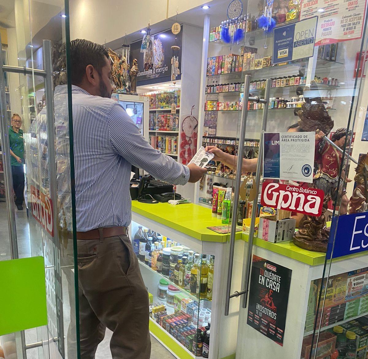 $!En Mazatlán, la campaña ‘Comercio Seguro’ llega a Plaza Ley del Mar