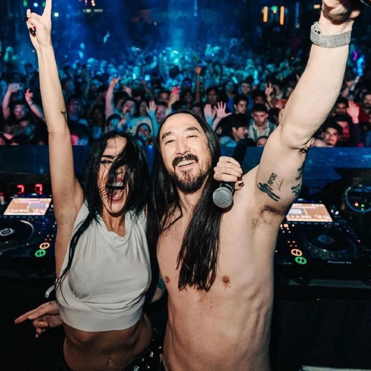 $!Steve Aoki y Danna Paola.