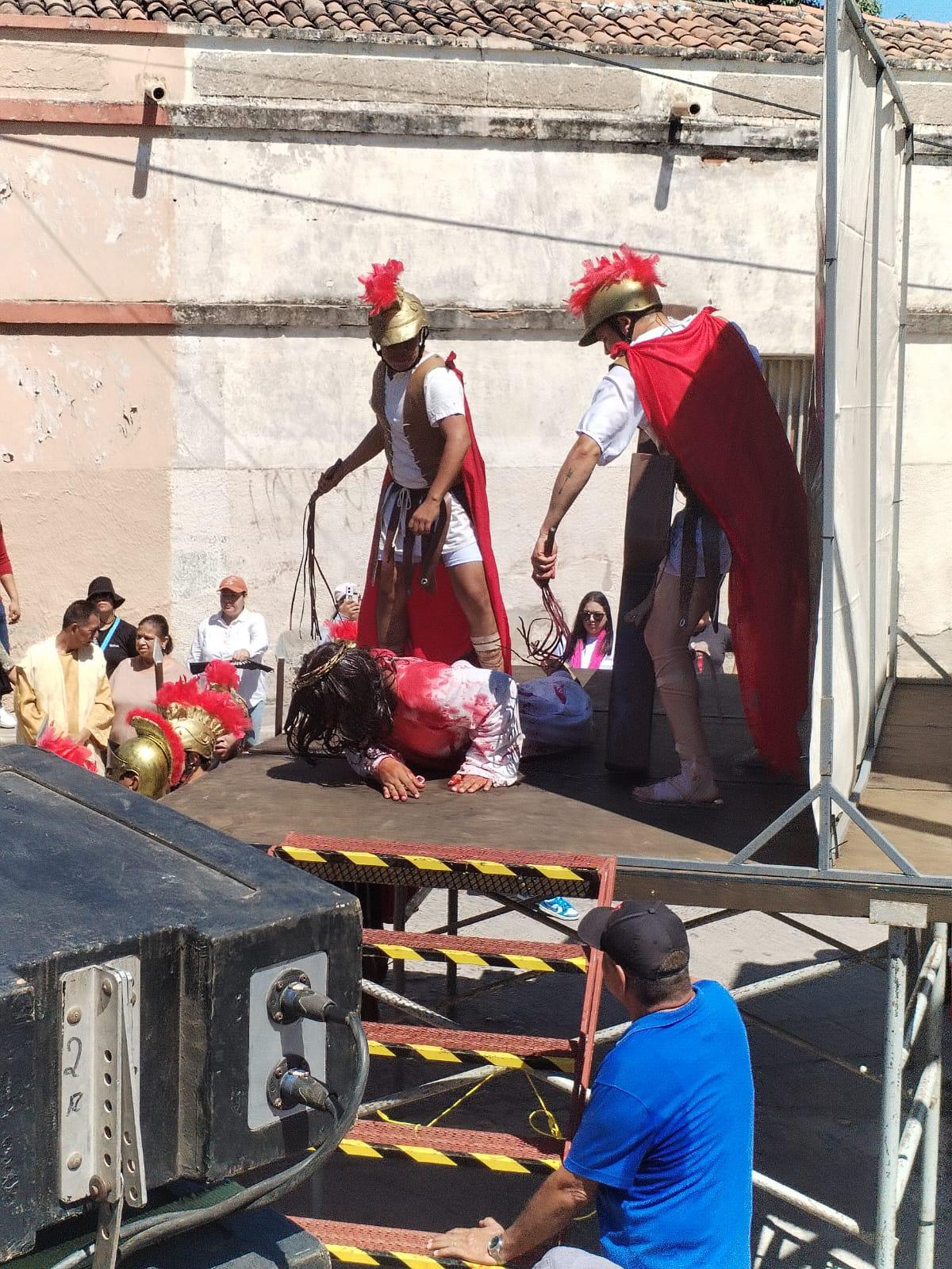 $!Rosario conmemora 26 años del Viacrucis viviente en la laguna del Iguanero