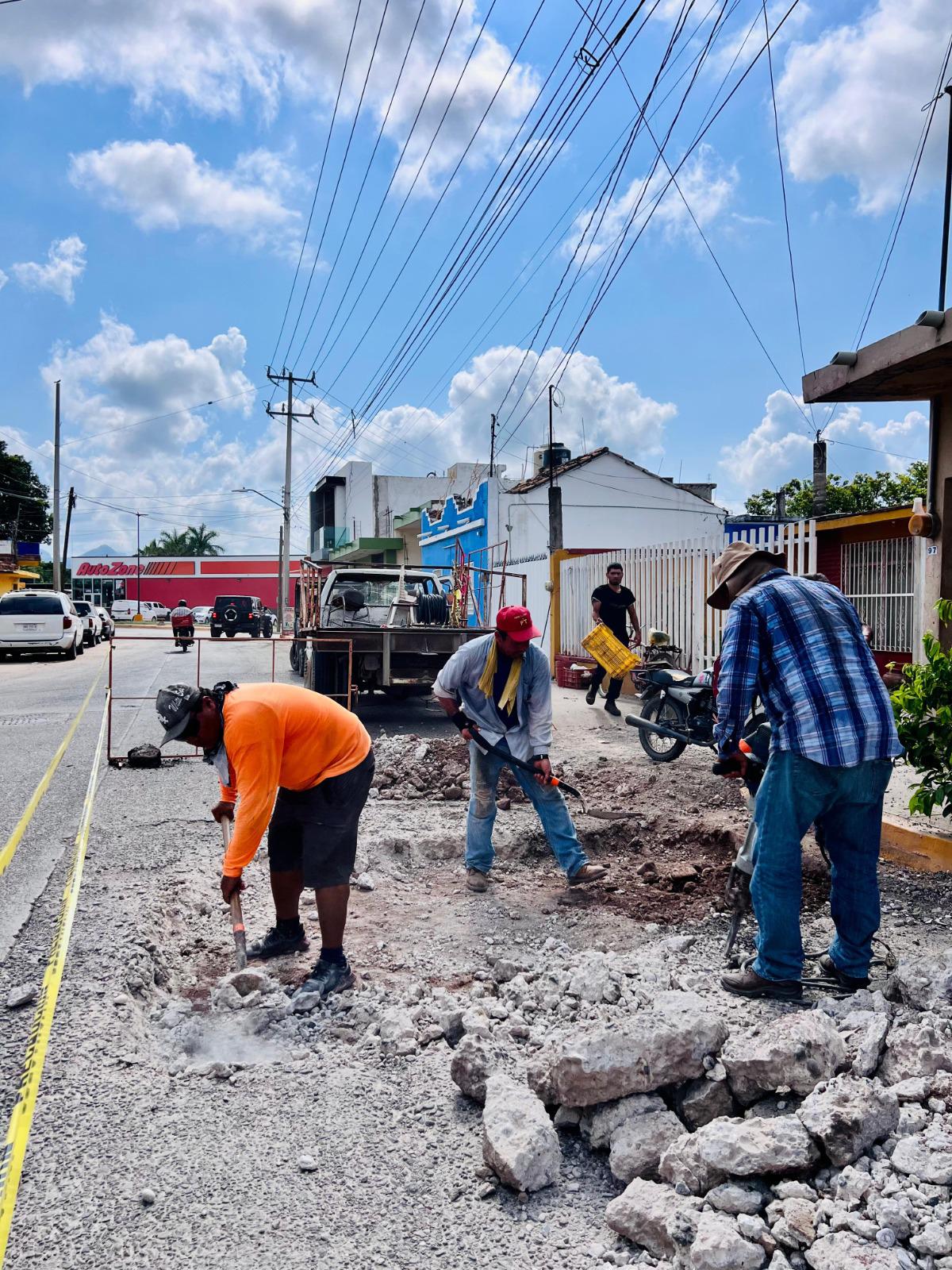 $!Inician programa de bacheo en Escuinapa ante deterioro de calles