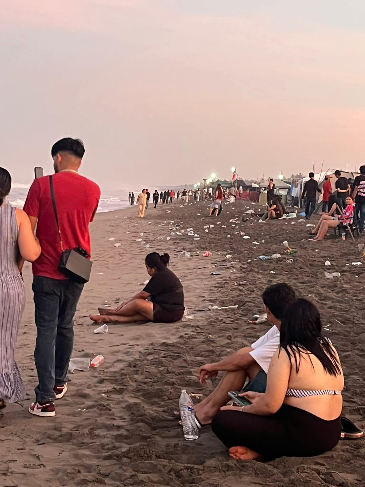 $!Tras fiestas, prometen que esta semana queda limpieza de la Playa Las Cabras