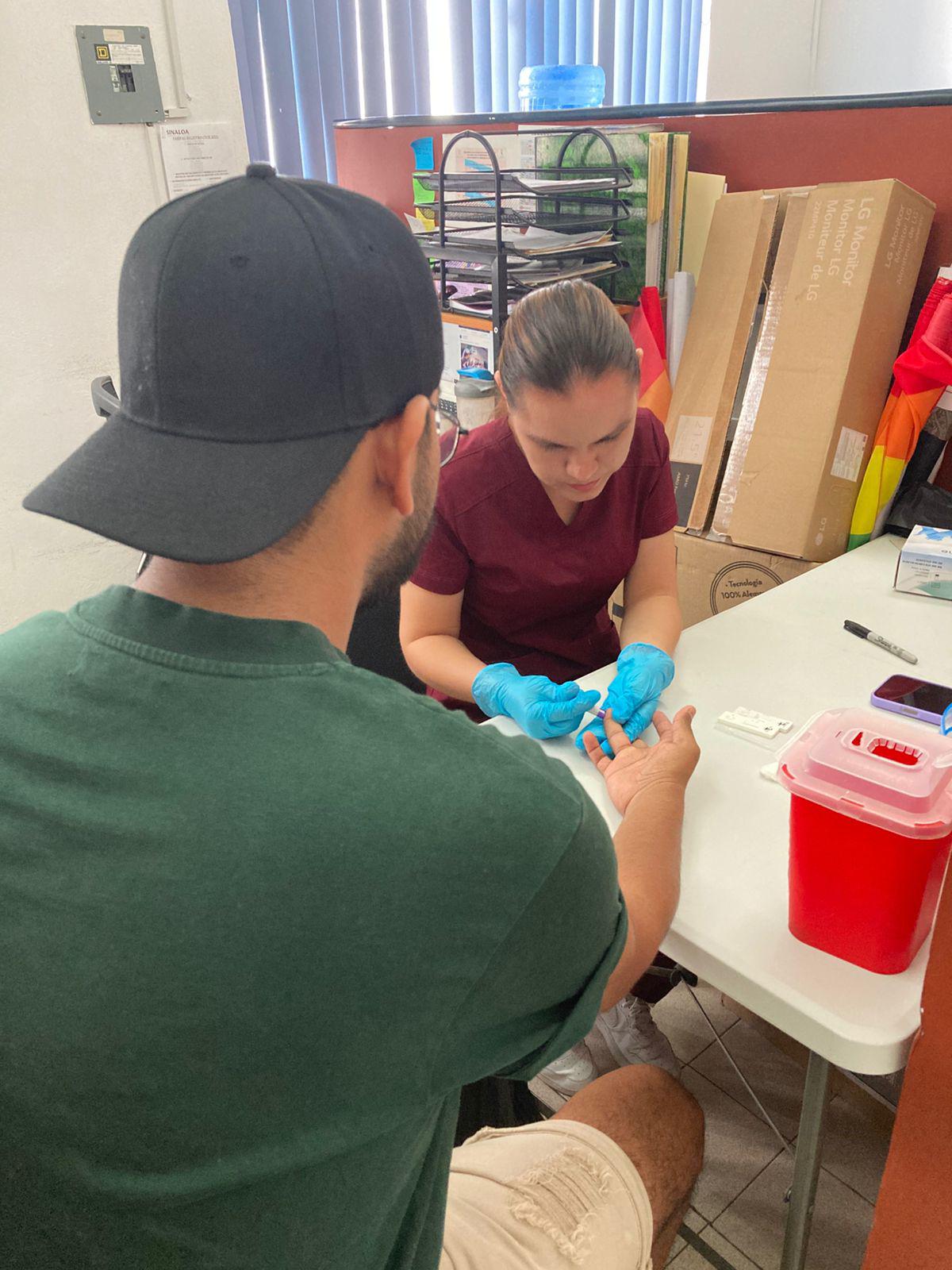 $!Realizan jornada de pruebas rápidas para VIH, sífilis y hepatitis C en Mazatlán