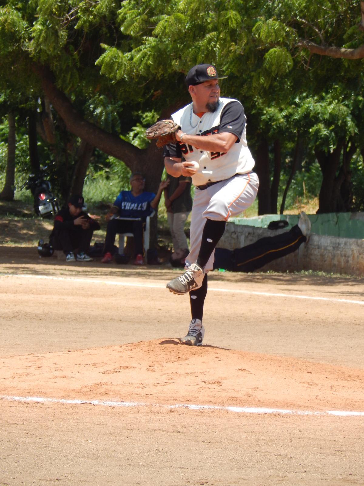 $!Auditoría-SAT y SNTE Sección 53 B son los campeones de Liga Burócrata Federal