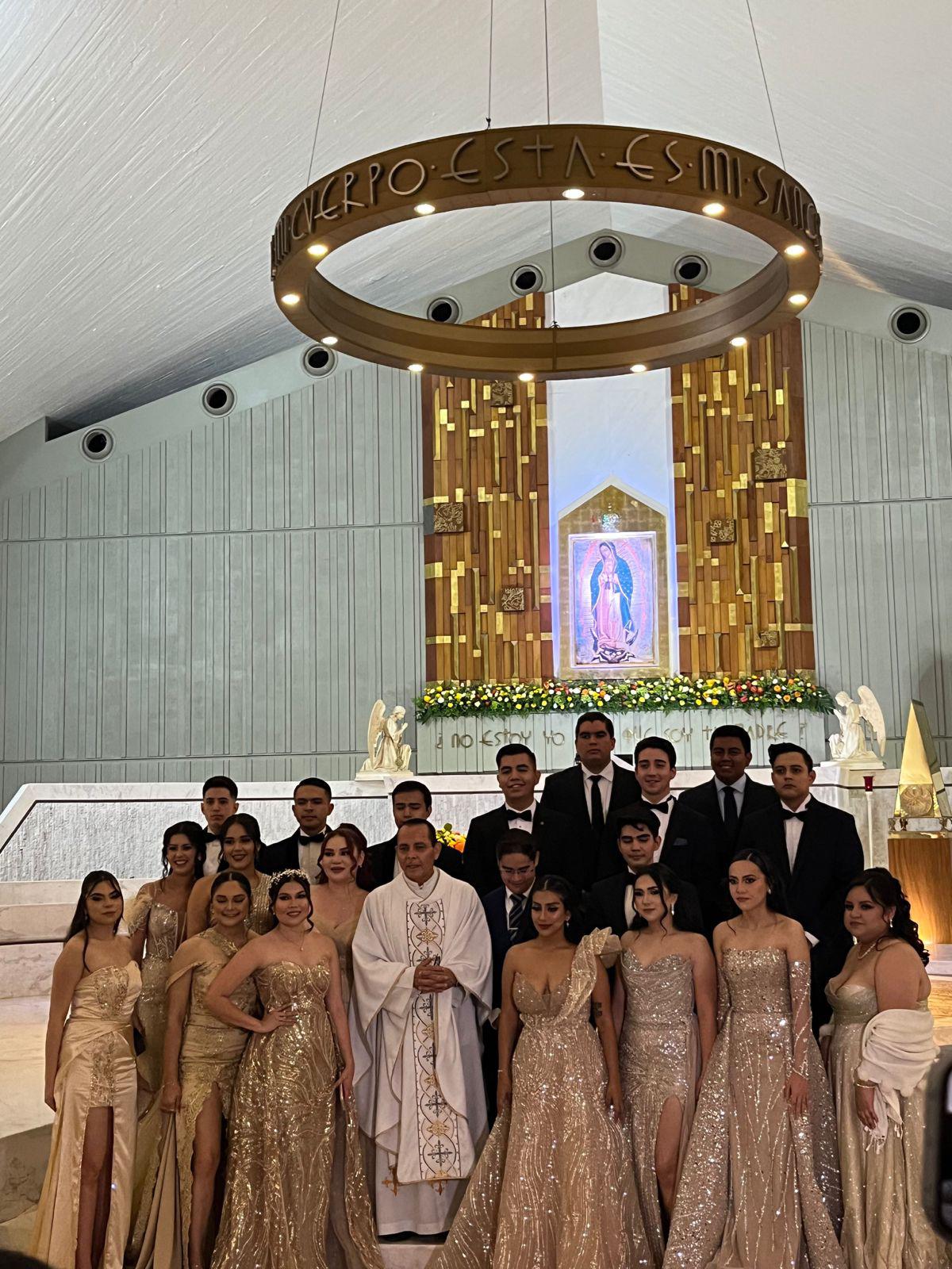 $!La misa de acción de gracias se llevó a cabo en el templo de Guadalupe, la Lomita.