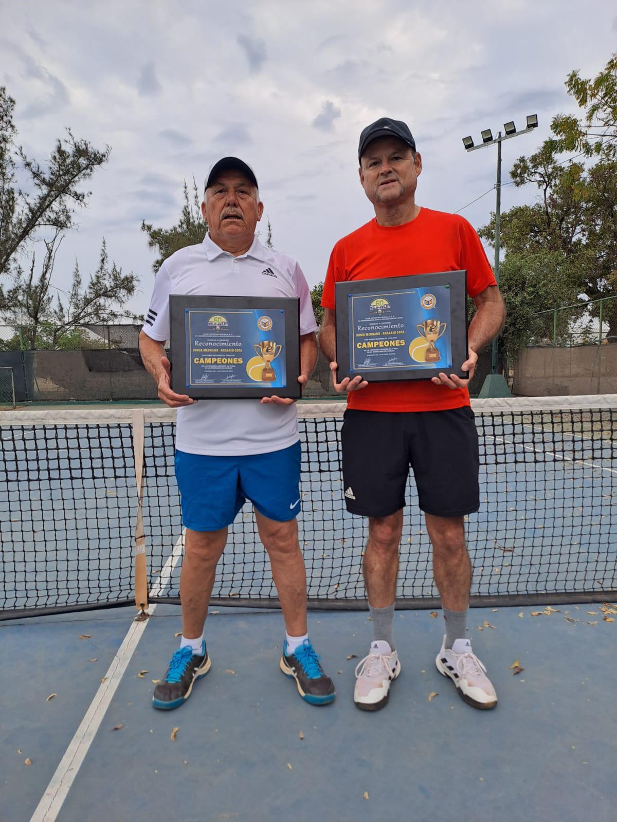 $!Medrano y Cota se consagran campeones de Tenis Senior