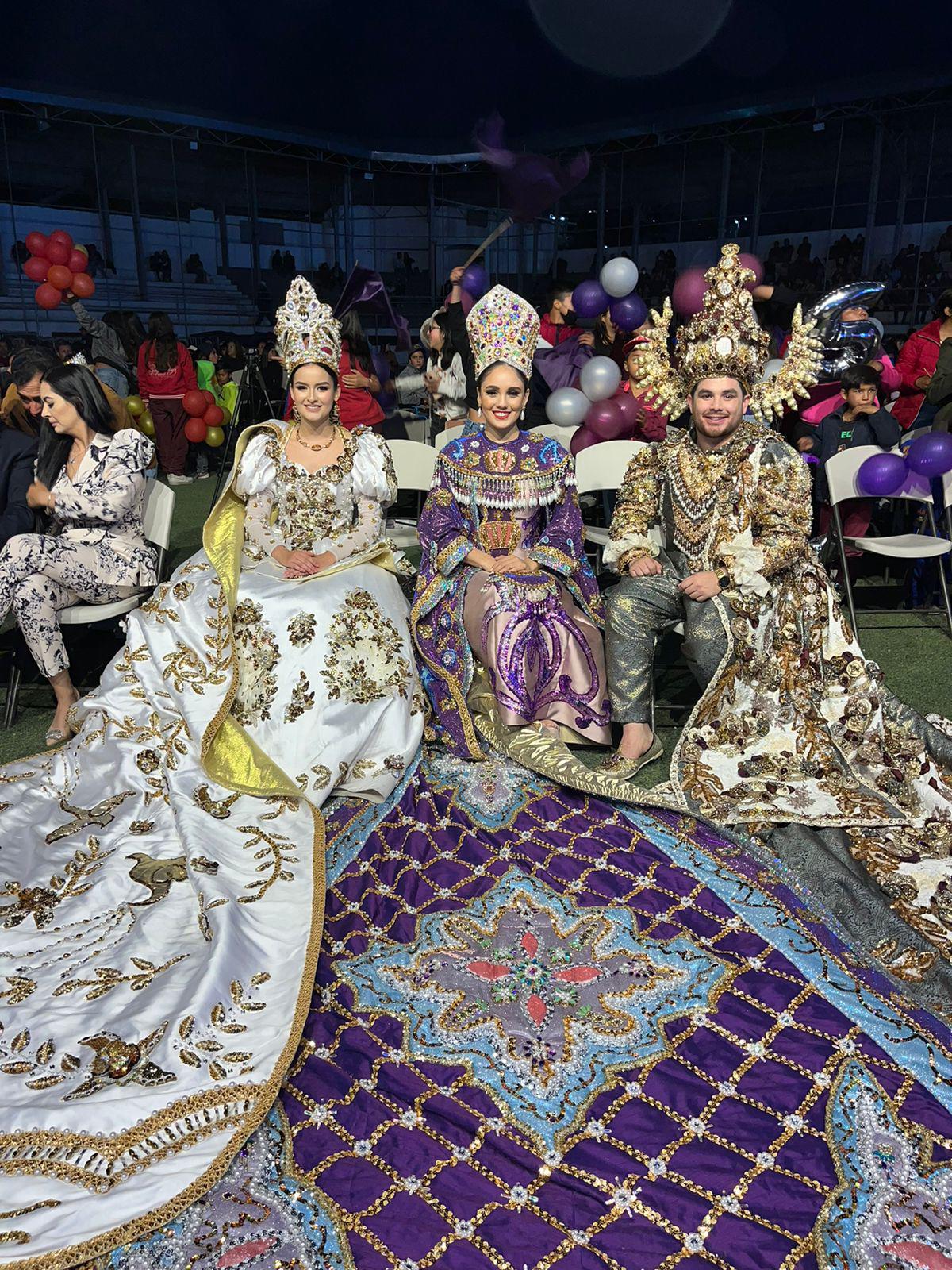$!Realeza del Carnaval de Mazatlán engalana la Feria de la Madera, en Durango