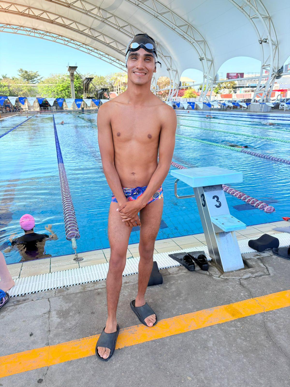 $!Mazatlecos desafiarán sus límites en el Abierto Nacional de Paranatación