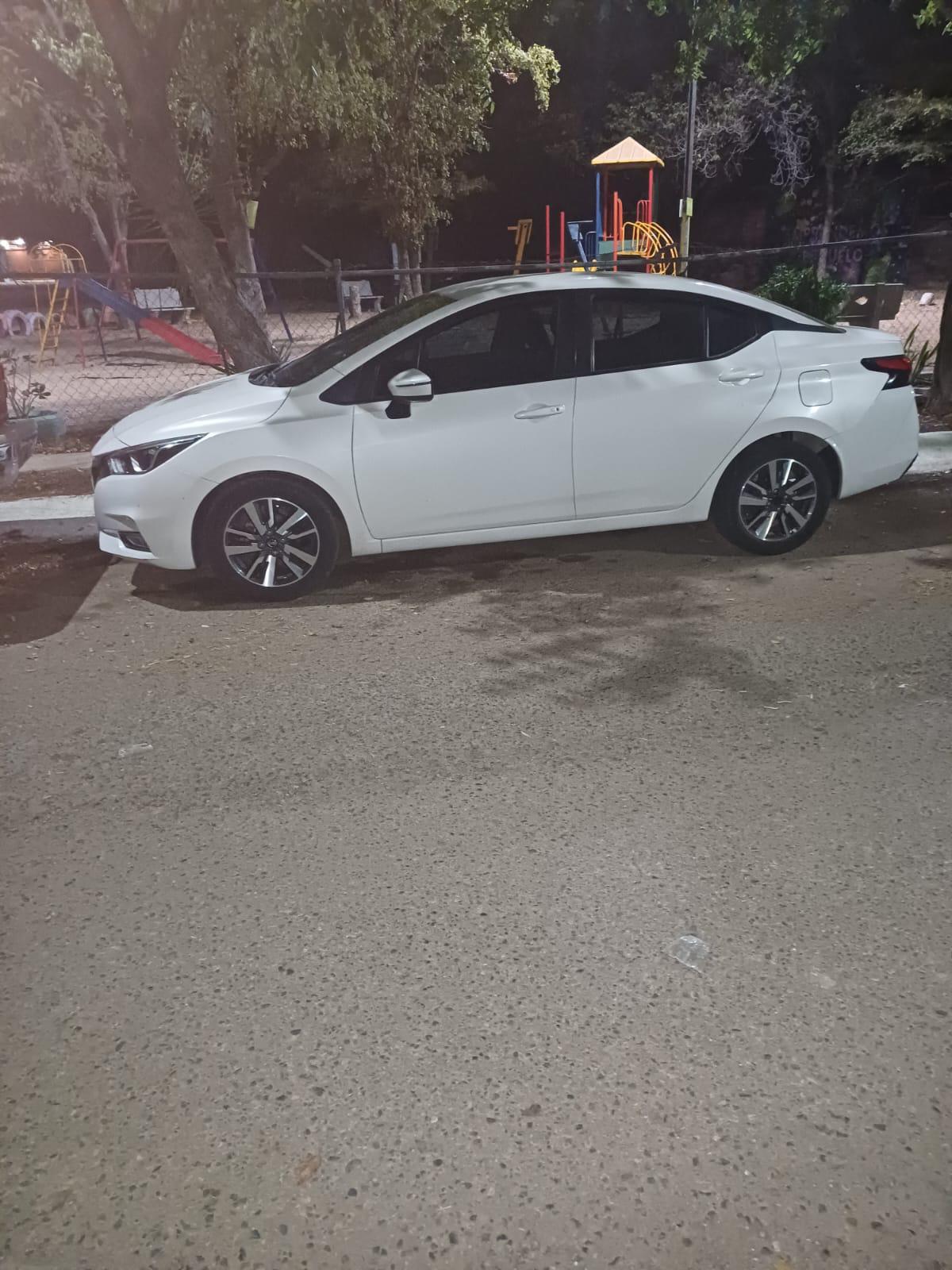 $!Recuperan 25 vehículos robados en Culiacán, entre ellos un camión de carga y dos motos