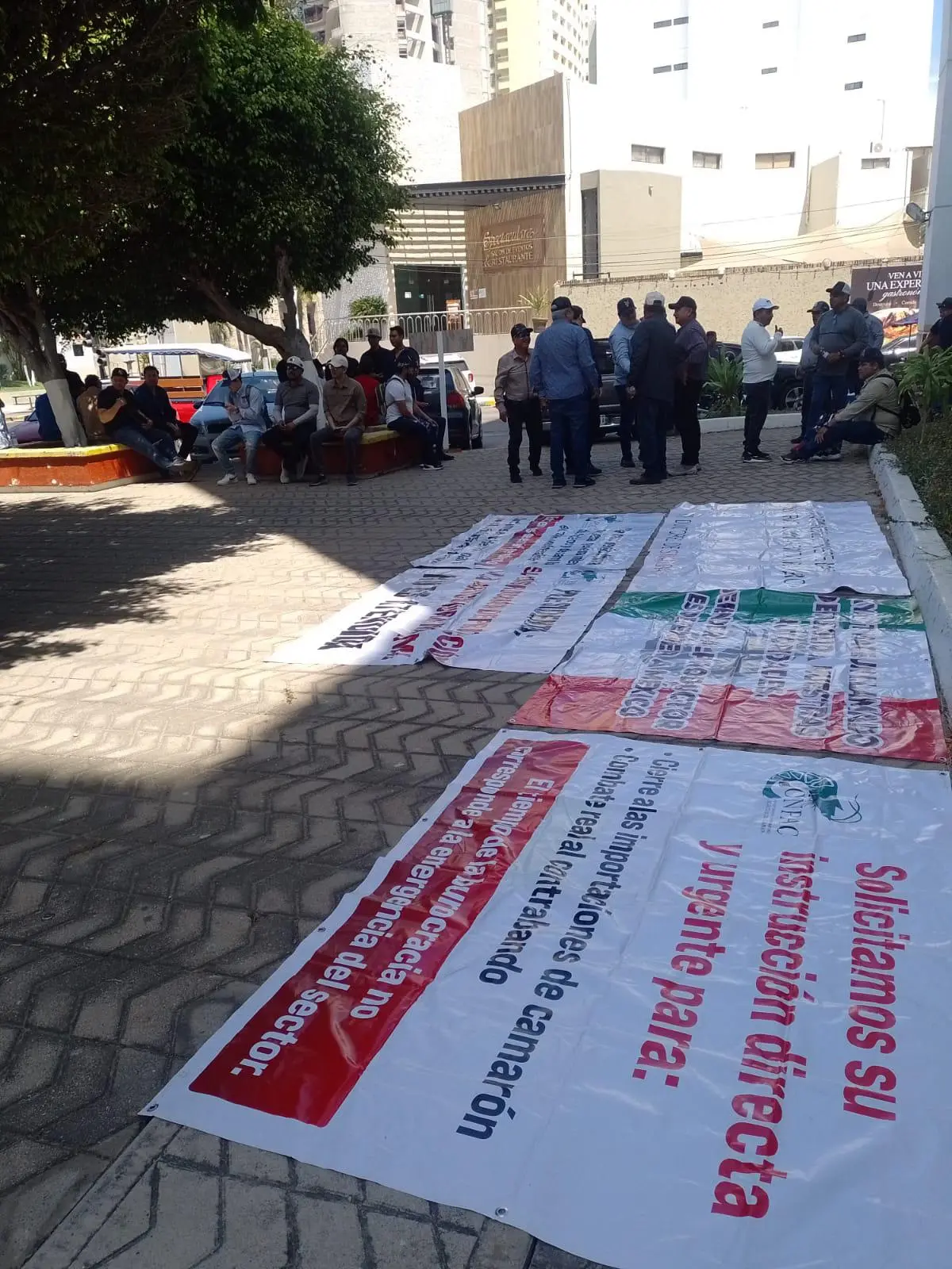 $!Afirman productores que a México ingresan de manera irregular más de mil camiones de camarón al año