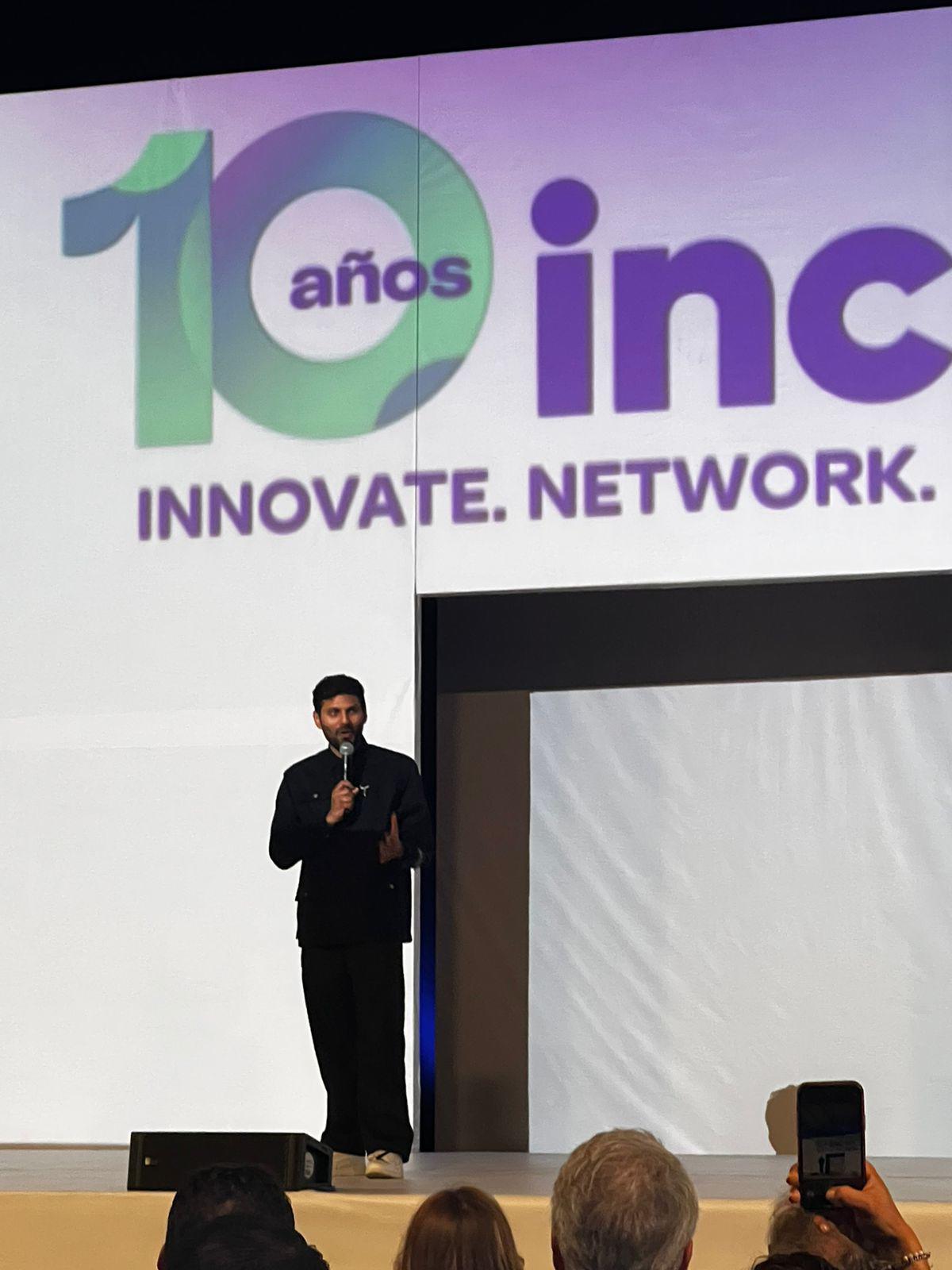 $!Arranca INC Mty con conferencia magistral de Jay Shetty