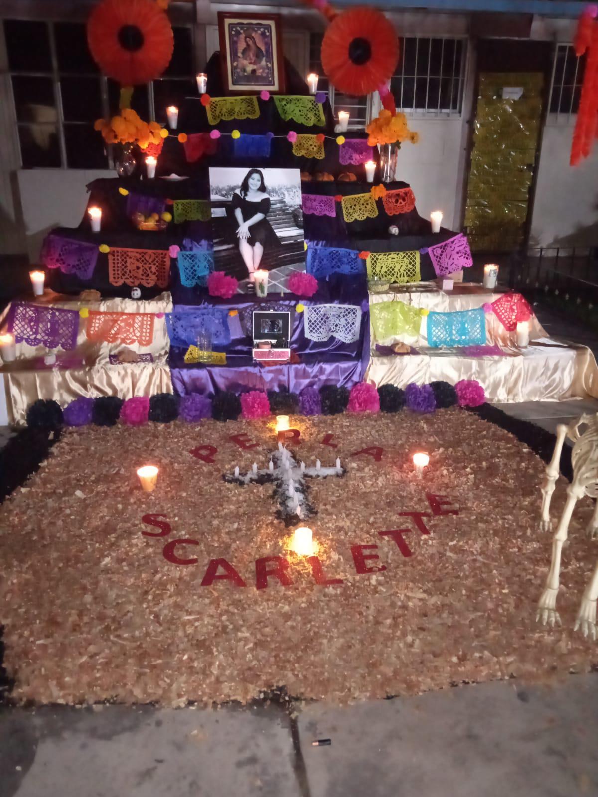 $!Recuerdan con un altar a Perla Scarlett, víctima de feminicidio en Mazatlán