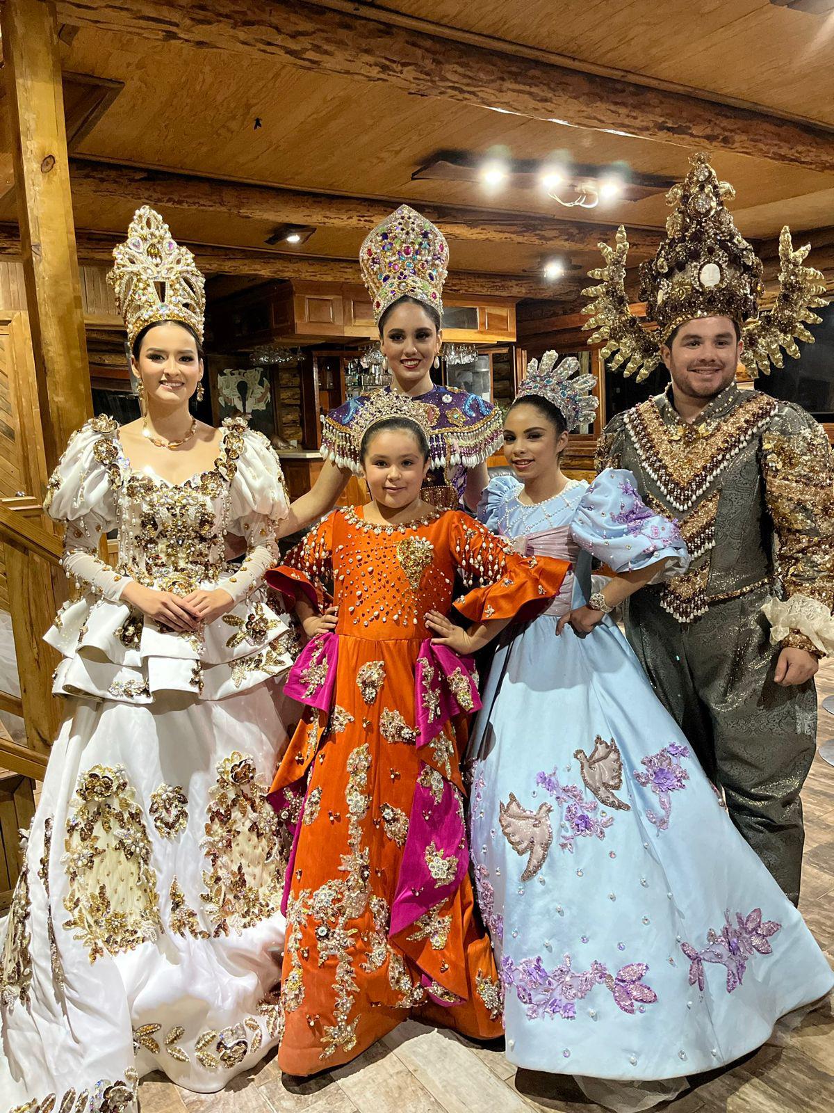 $!Llevan al Carnaval de Mazatlán a la Feria de la Madera en El Salto, Durango
