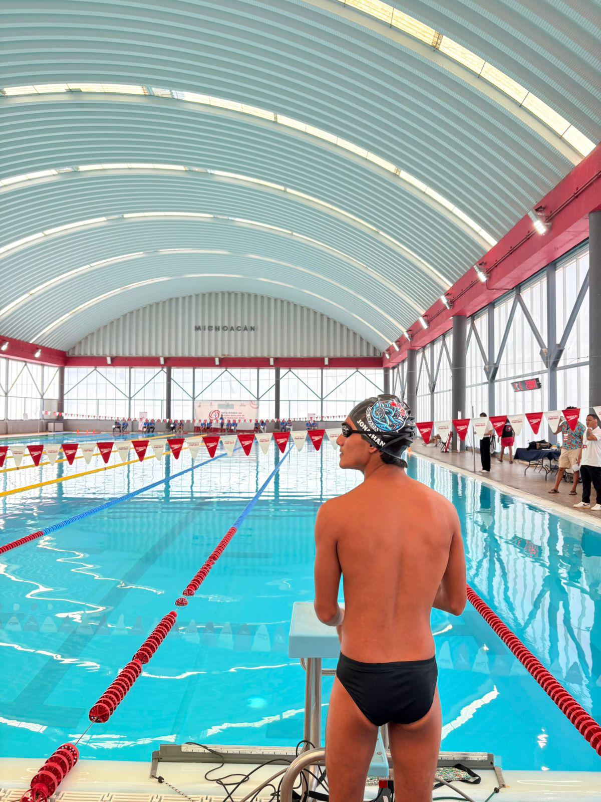 $!Capturan mazatlecos 13 medallas en el Circuito Mexicano de Paranatación