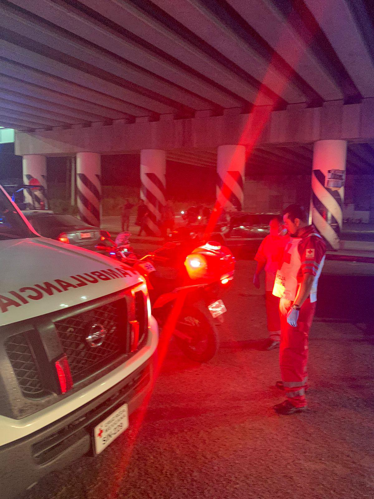 $!Menor en motocicleta resulta con heridas de gravedad, en Culiacán