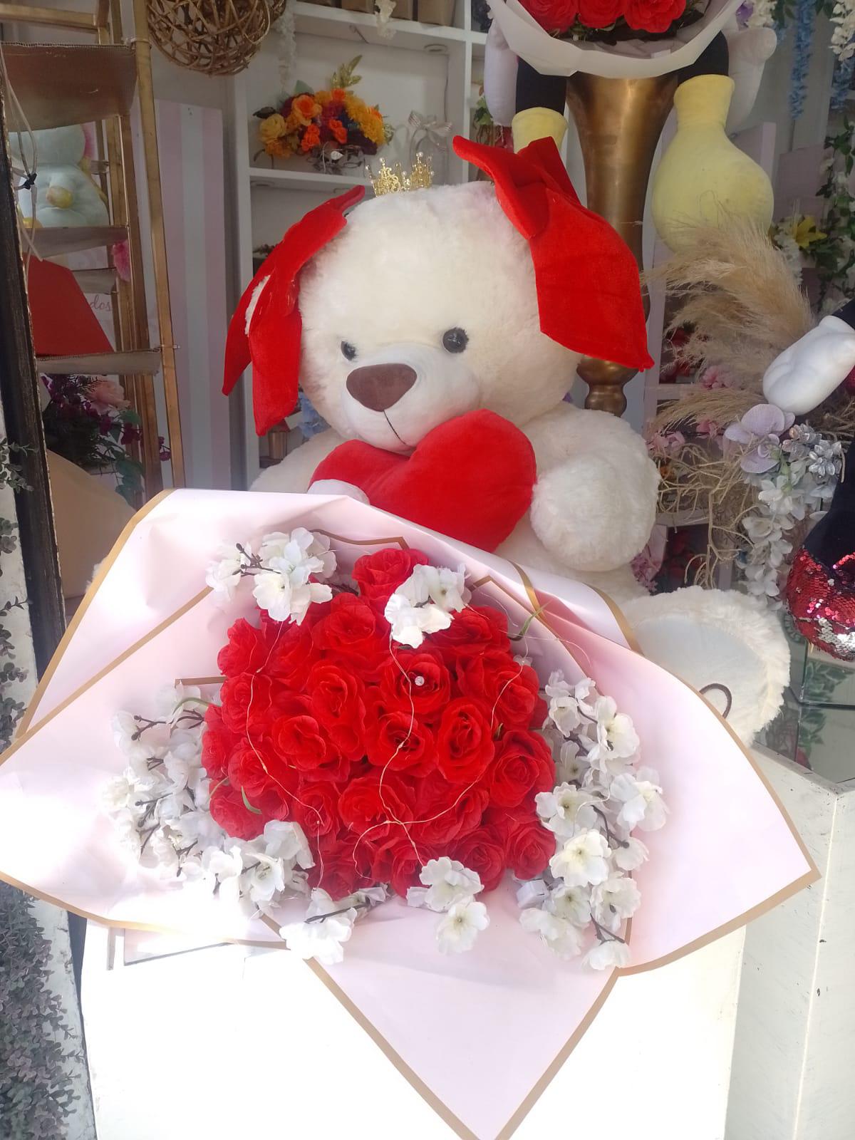 $!Ventas repuntan por San Valentín en Mazatlán, pero por debajo de lo esperado afectadas