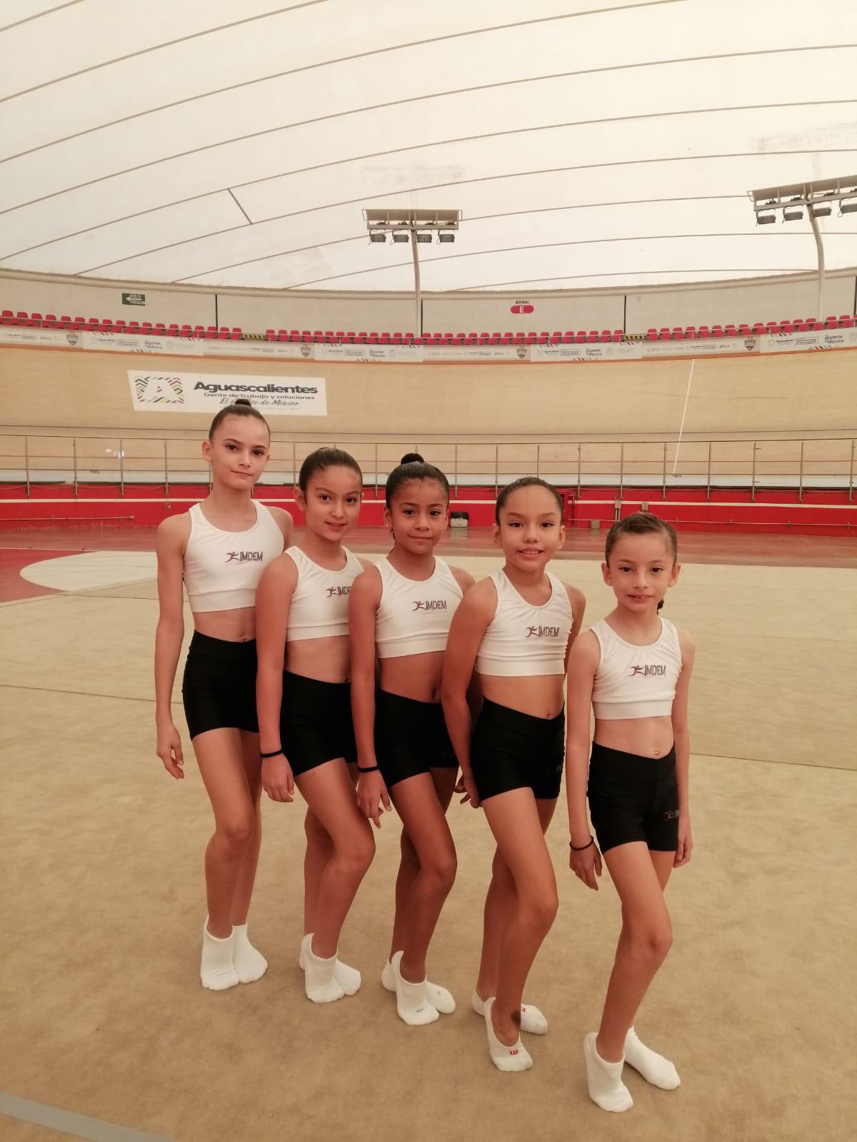 $!Comparten mazatlecas entrenamientos con selección de gimnasia rítmica de Aguascalientes