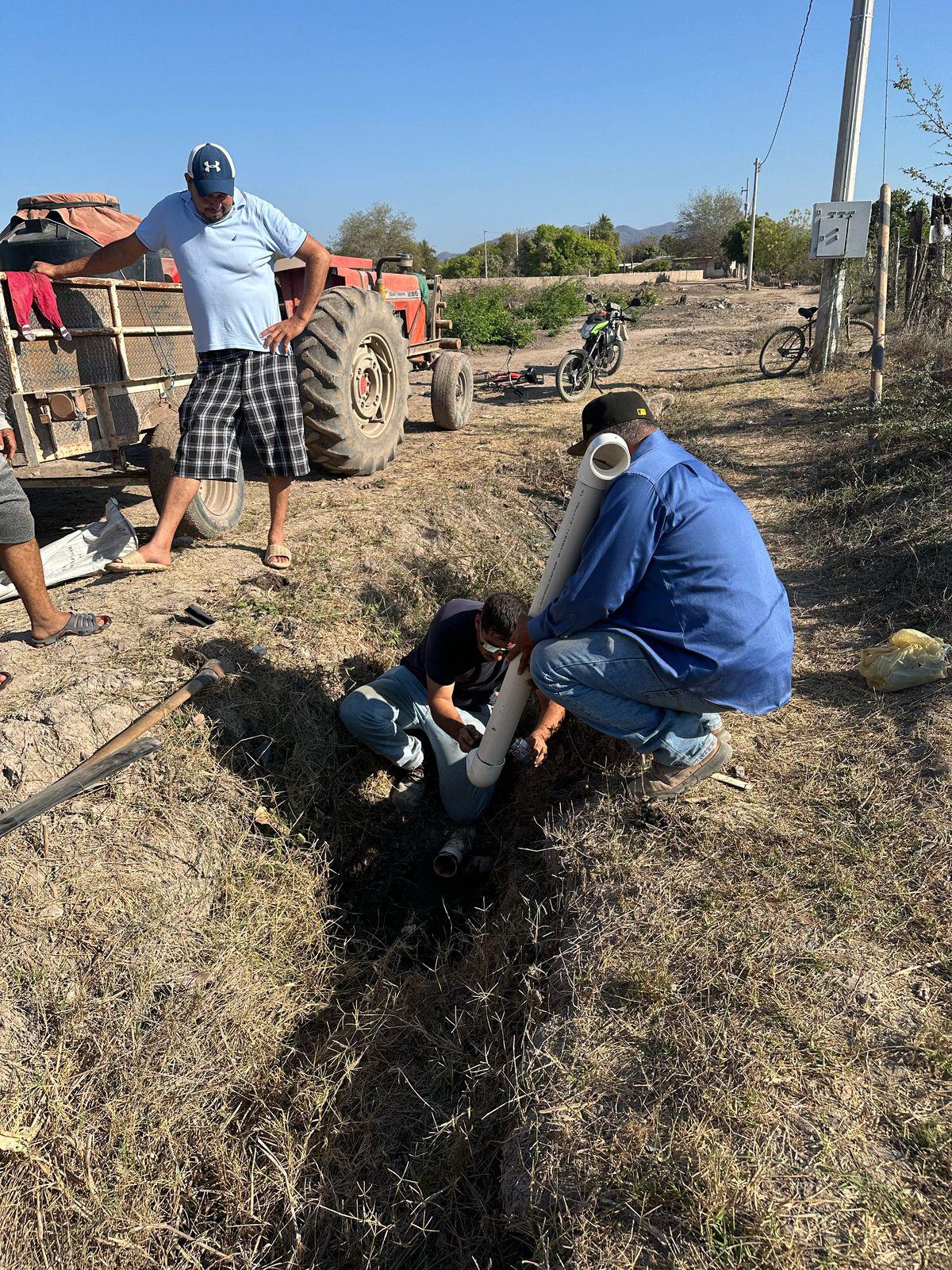 $!Con iniciativa de ciudadanos, inician construcción de pozo de agua en Ejido La Campana, Escuinapa