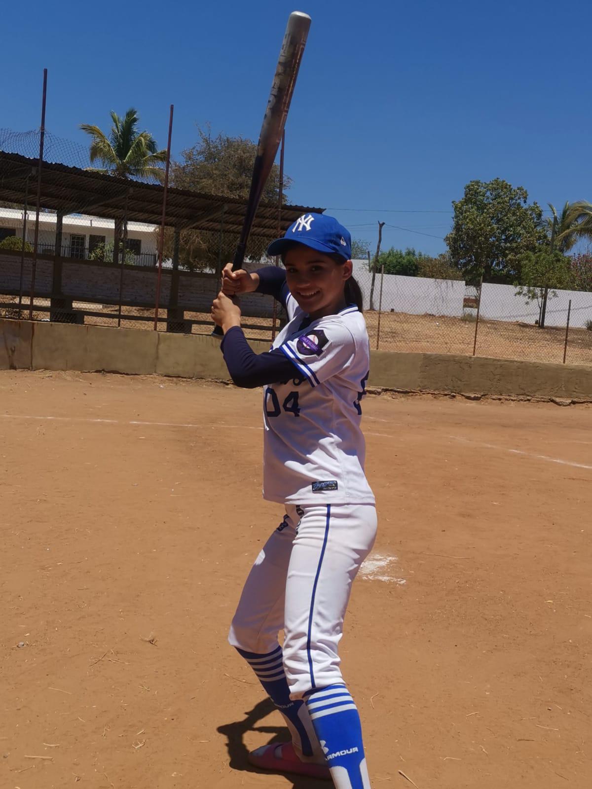$!Felinas de Barrón lidera Softbol Femenil Campesina Río Presidio