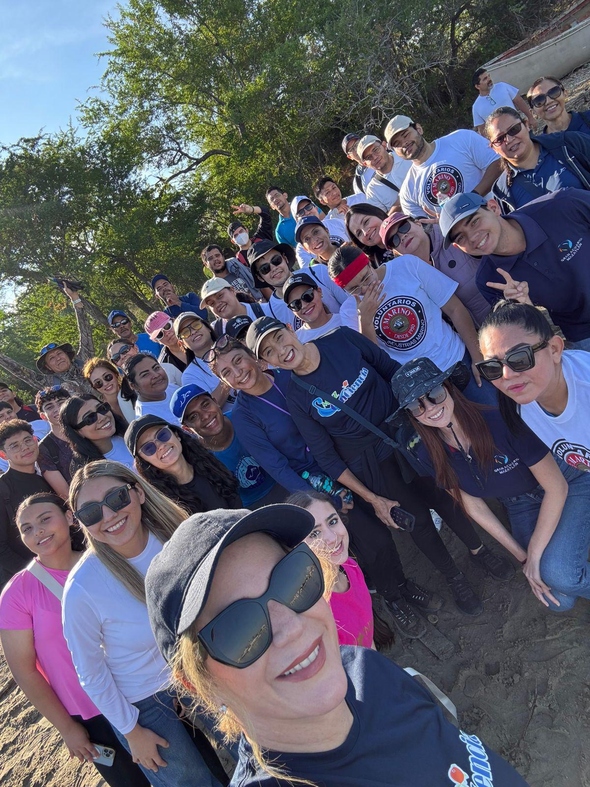 $!Recolectan más de 400 kilos de basura tras nueva jornada de limpieza en el manglar de la Isla de la Piedra