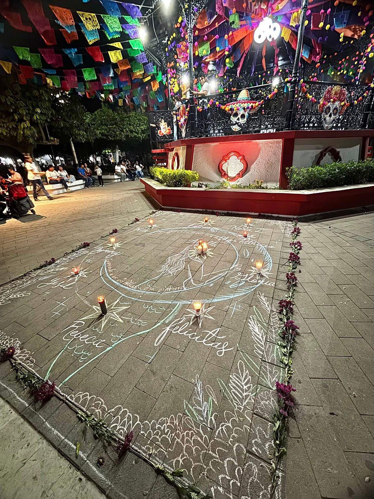 $!Altar en la plazuela de Escuinapa exige justicia por mujeres víctimas de feminicidio