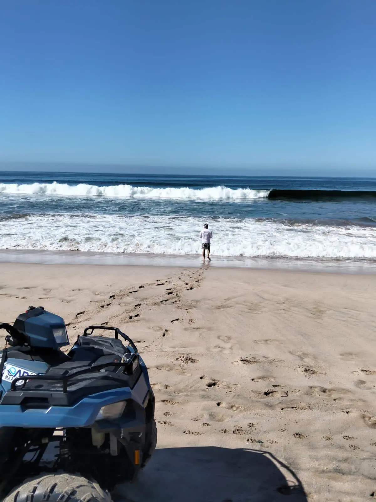 $!Realizan muestreos en playas de Mazatlán previo a Semana Santa