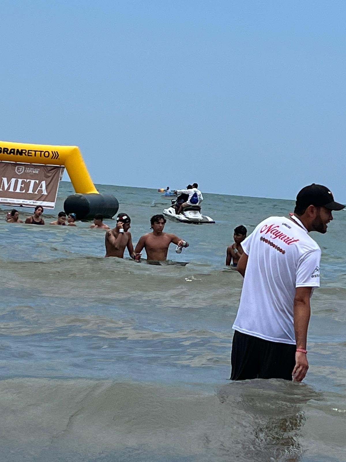 $!Mazatlecos, presentes en Nacionales Conade de aguas abiertas