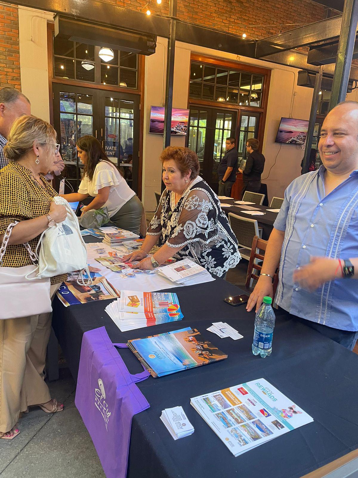 $!Presentan los atractivos de Sinaloa ante agentes de viajes de California