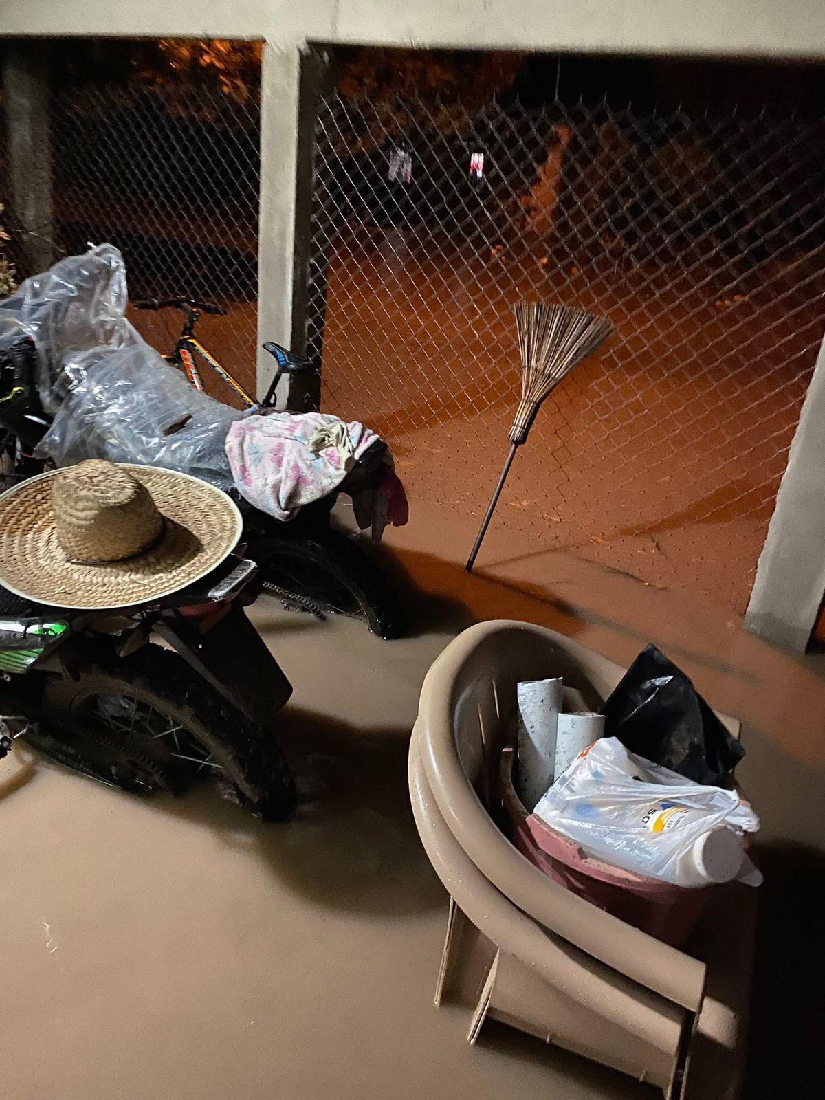 $!Lluvias intensas ocasionan desbordamiento de arroyos y ríos en sur de Escuinapa