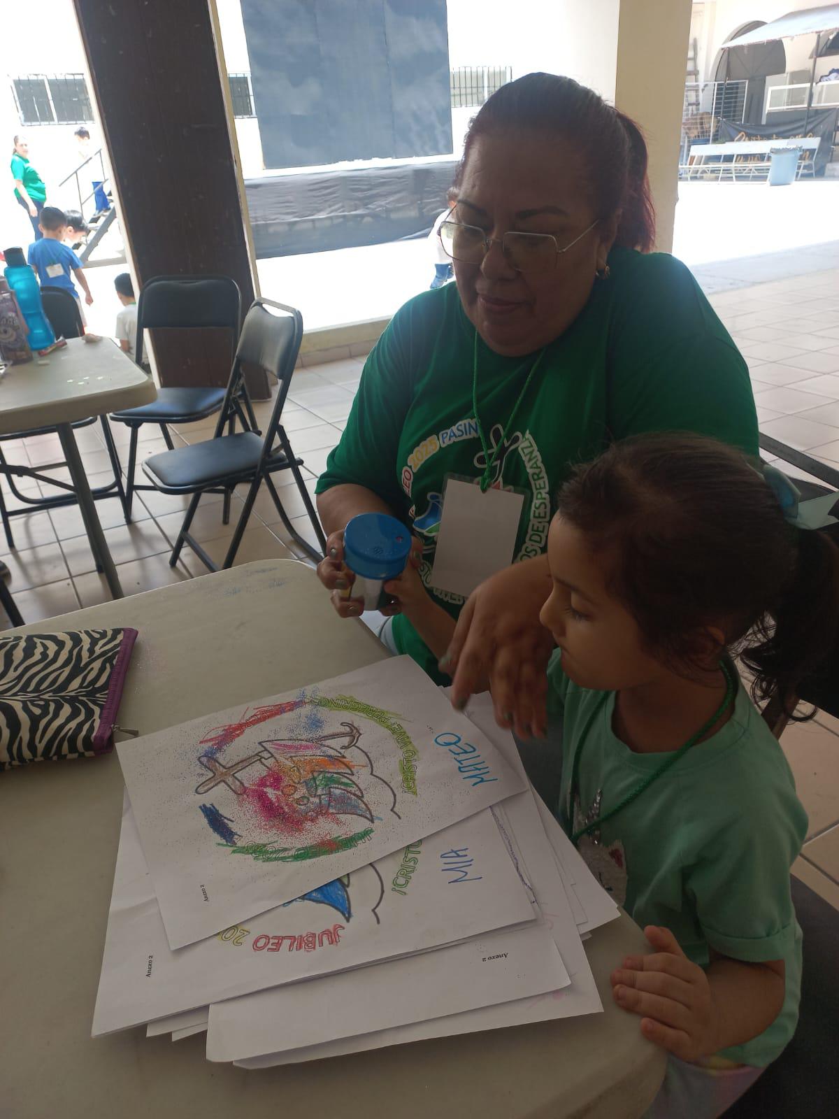 $!Vivirán niños y adolescentes la Pascua en Catedral de Mazatlán
