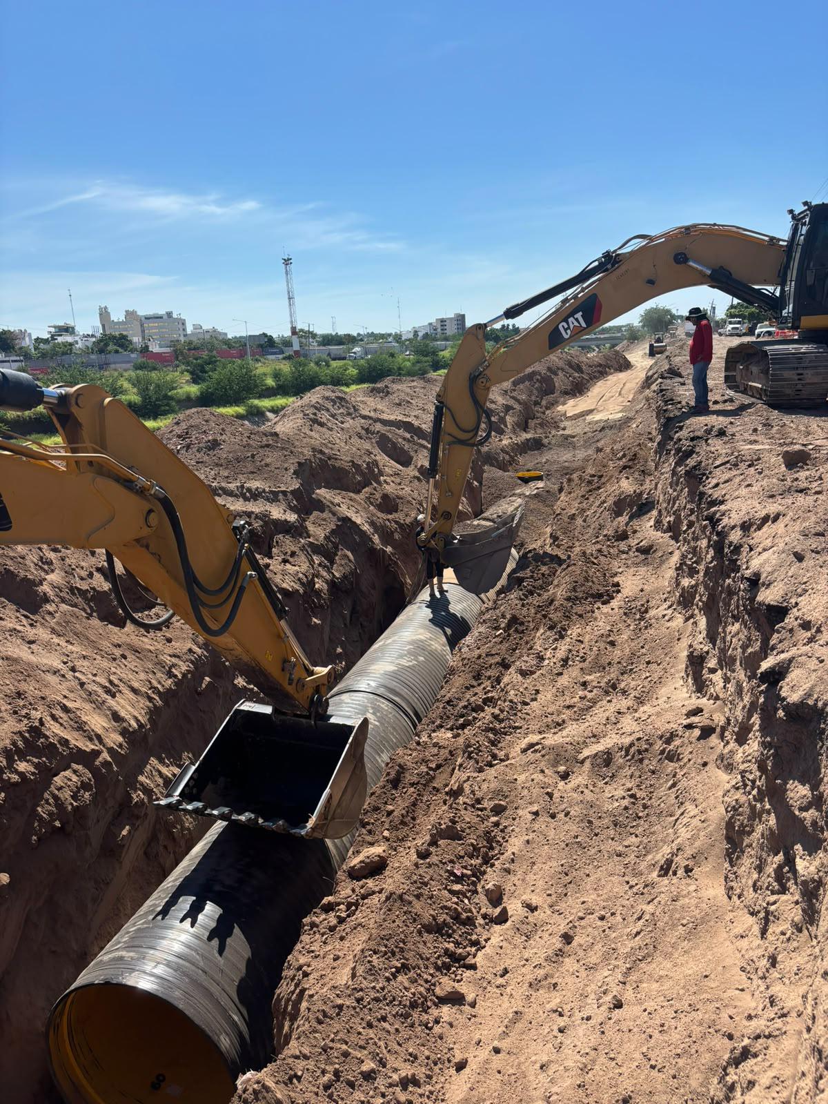 $!Rehabilitan emisor Rubí con 30% de avance en Culiacán; esperan culminar en diciembre