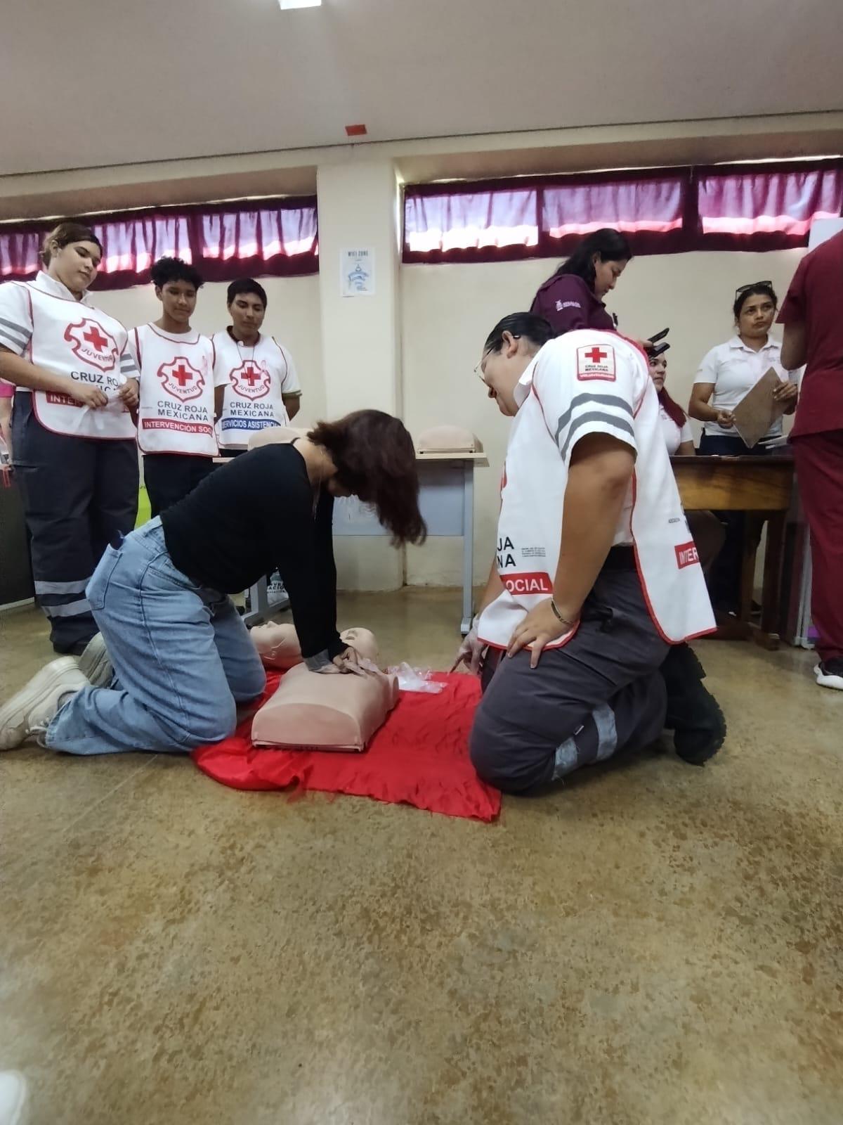 $!Culmina la Feria por la Salud Mental ‘Escucharte también es cuidarte’ en Escuinapa