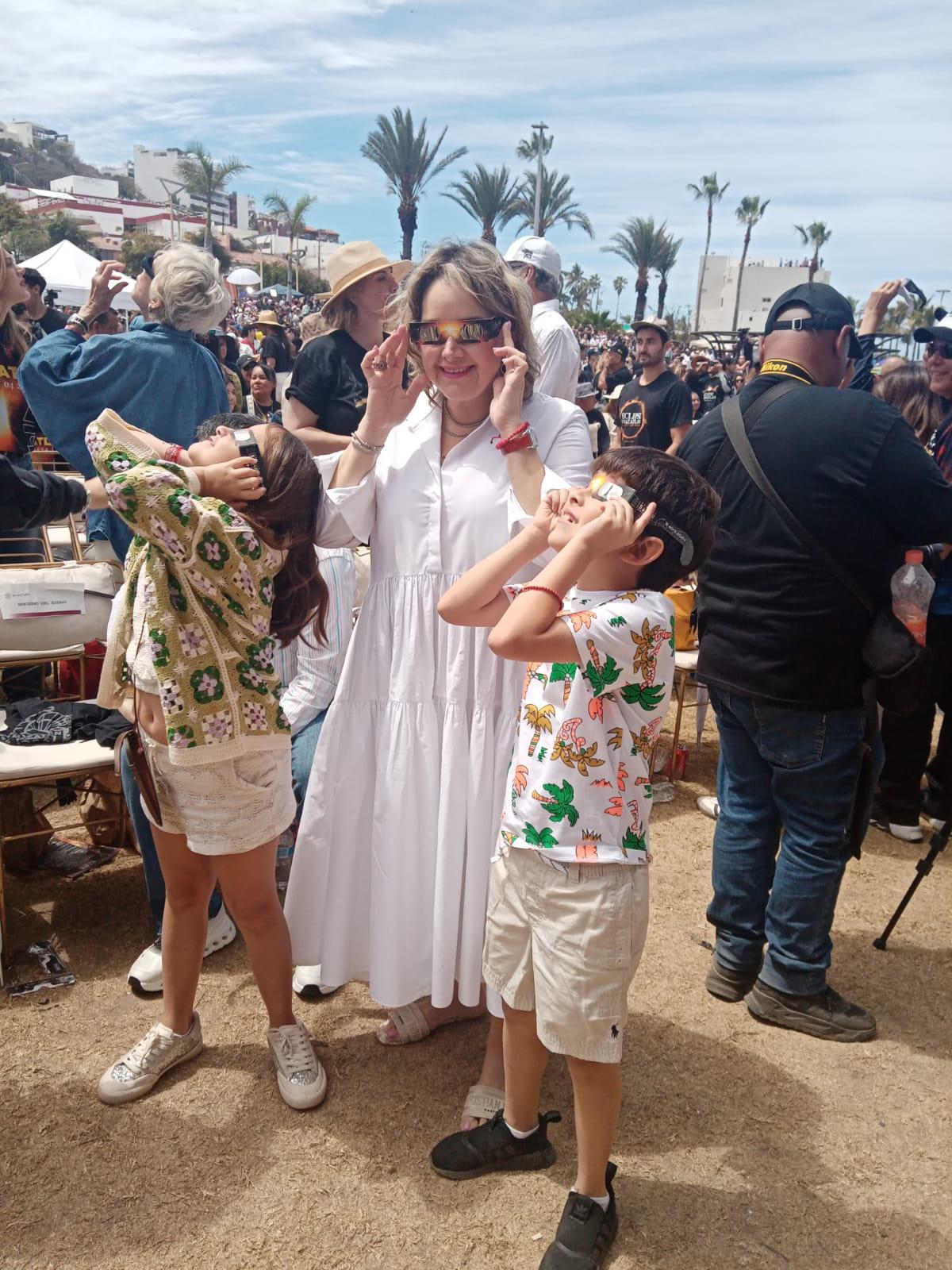 $!A la fiesta se unió Eneyda Rocha, presidenta del DIF Estatal.