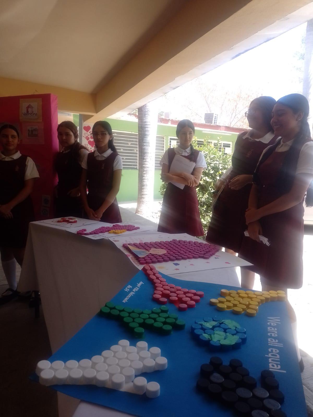 $!Recolectan 4.3 toneladas de tapitas en la Federal 3, en Mazatlán