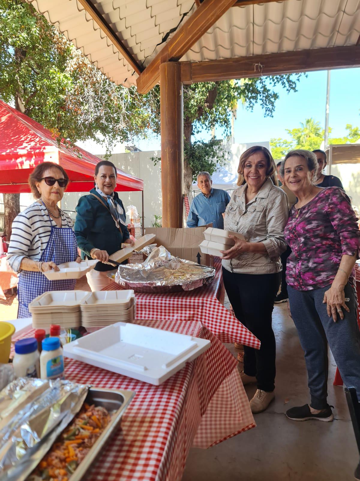 $!Vecinos de la Colonia Chapultepec, en Culiacán, se unen para construcción de velatorio